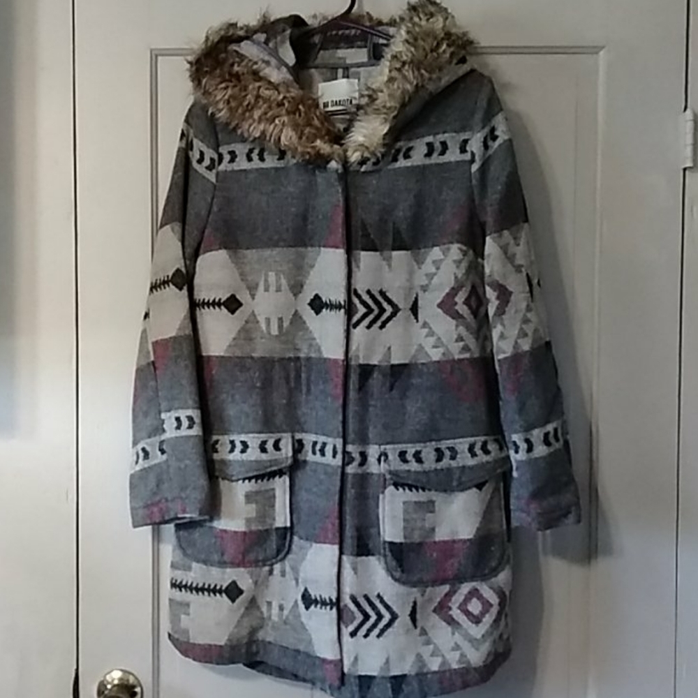 BB Dakota Coat , faux fur hood trim.